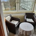 Apartmán Hbs Top- Preis Mit Parkplatz, 2 Zimmer Sd Fewo, 2X Doppelbett, 1 Einzelbett Moeglich 54 Qm, Grosse Kueche Bad Wc Einfach Und Gut Vb-Preis *