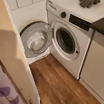 Apartmán Hbs Top- Preis Mit Parkplatz, 2 Zimmer Sd Fewo, 2X Doppelbett, 1 Einzelbett Moeglich 54 Qm, Grosse Kueche Bad Wc Einfach Und Gut Vb-Preis *
